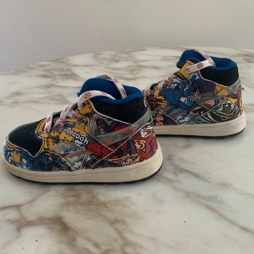 Reebok X Marvel Lace Up Superheroes Sneakers - Picture 2 of 6